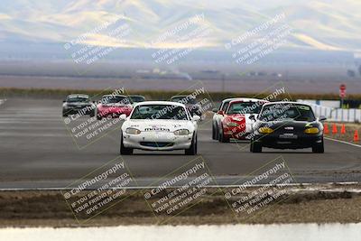 media/Nov-16-2025-CalClub SCCA (Sun) [[2975c16dfc]]/Group 4/Turn 1/